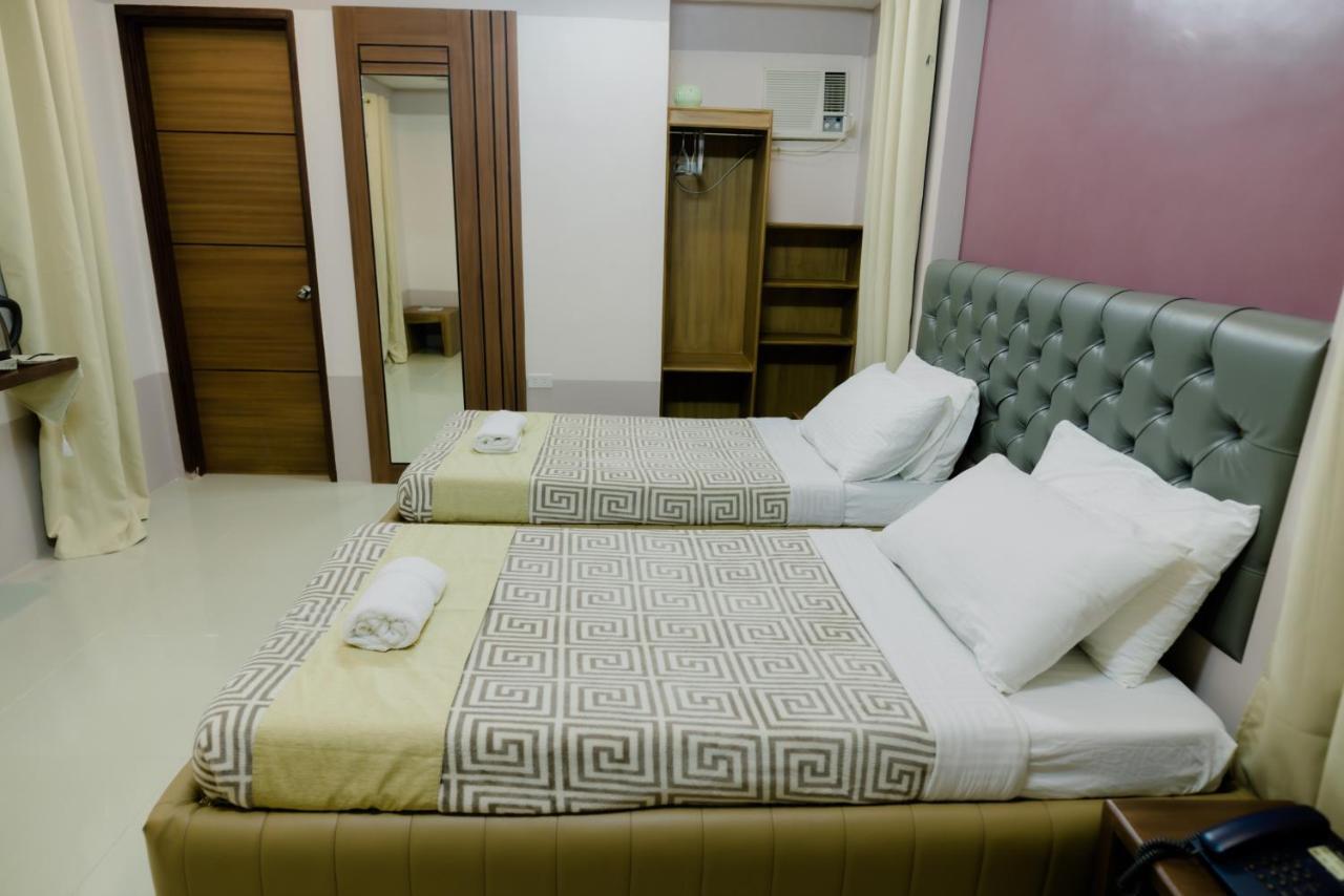 The Horizon Suites And Arcade General Santos City Eksteriør billede