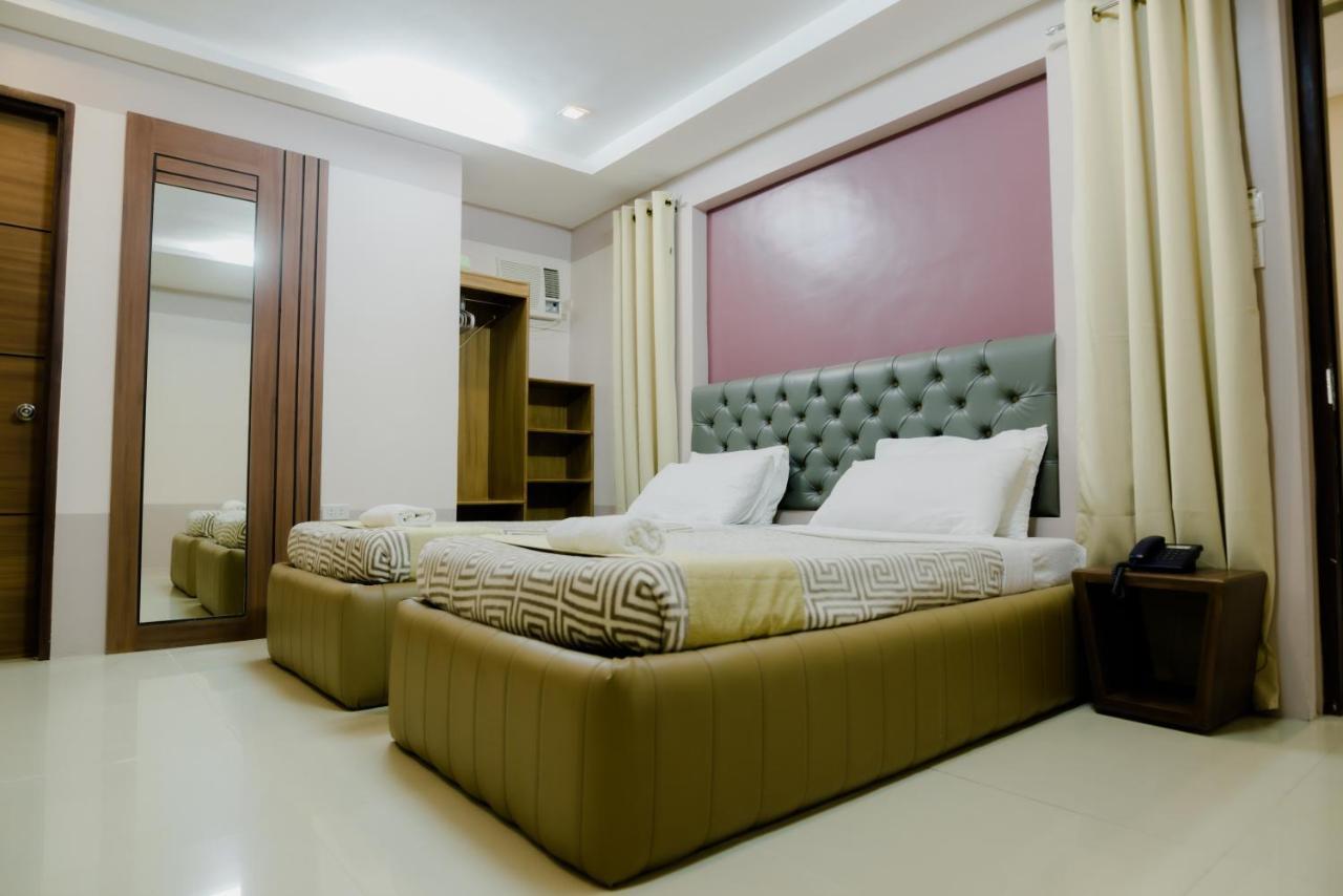 The Horizon Suites And Arcade General Santos City Eksteriør billede