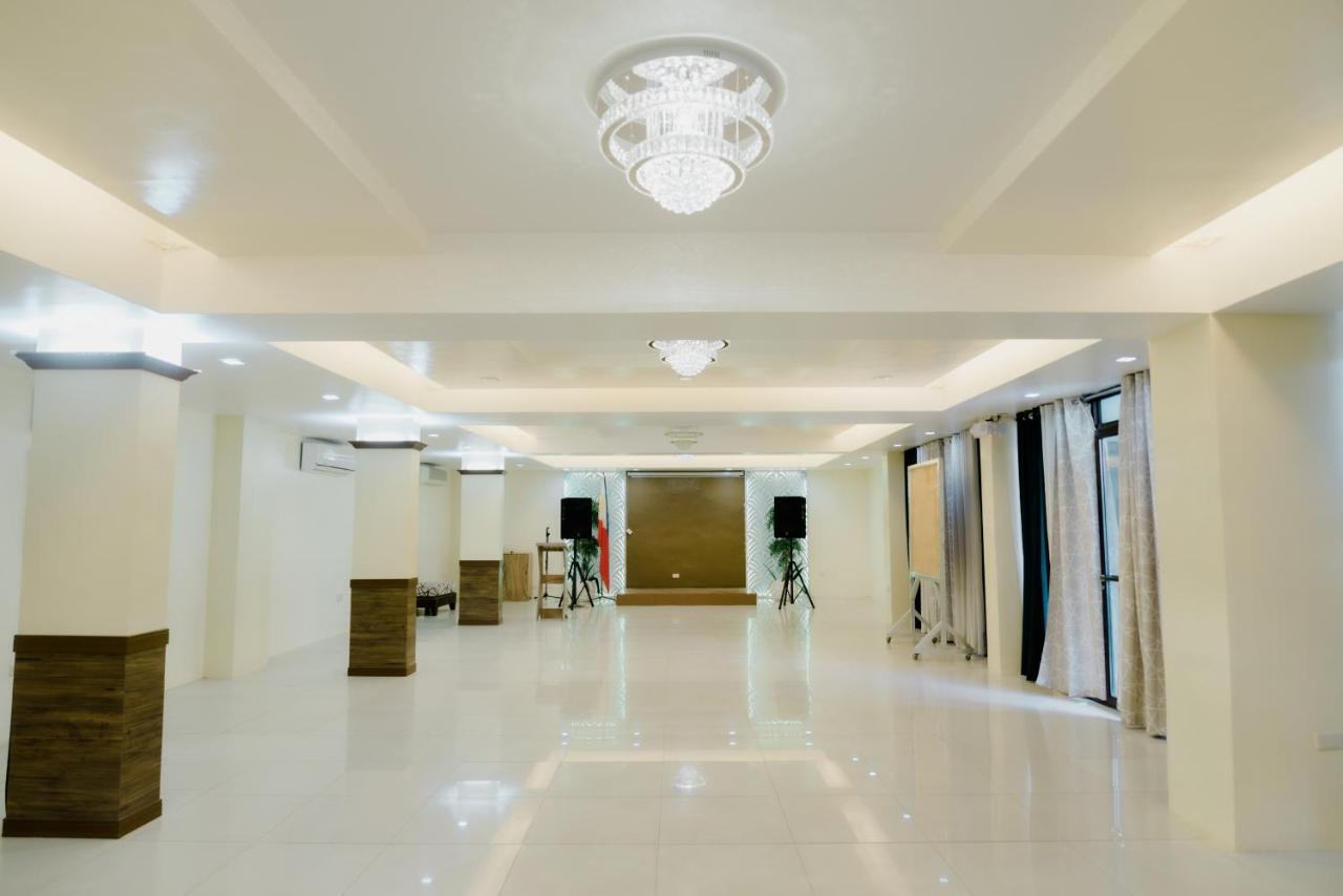 The Horizon Suites And Arcade General Santos City Eksteriør billede